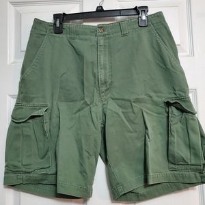 Woolrich Mens Cargo shorts, size 33
